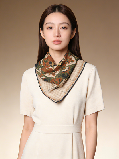 庭光雅韻｜薄手ウールスクエアスカーフ｜Garden Elegance | Lightweight Wool Square Scarf